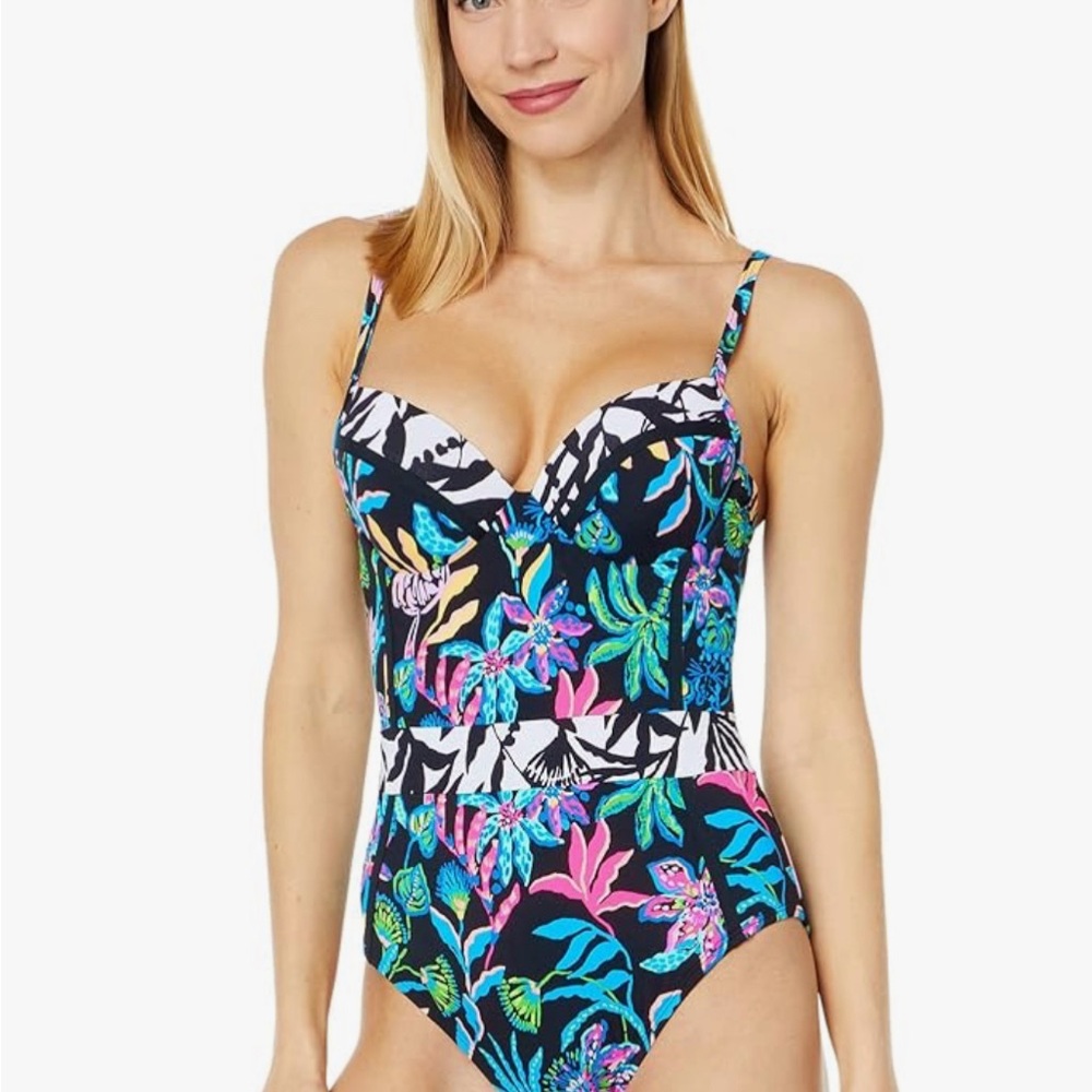 NWOT Lilly Pulitzer Palma one piece swimsuit, size 6
